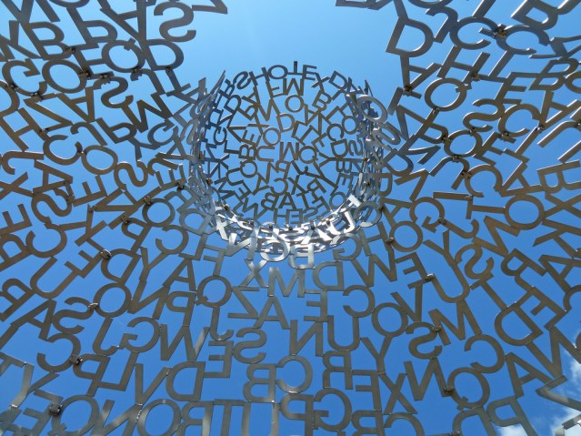 6093826210_1052289381_b